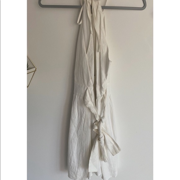 NWT BCBGeneration Front Cut Flared Dress in White - Picture 10 of 10